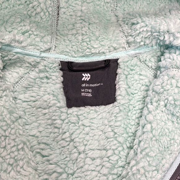 All in Motion Grey Coat with Turquoise Faux Fur Interior - Big Girls Size M - Picture 2 of 7